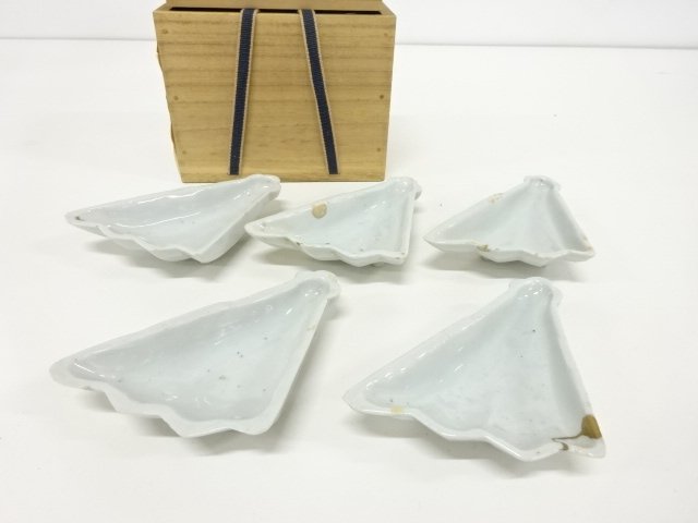 Pottery & Ceramics